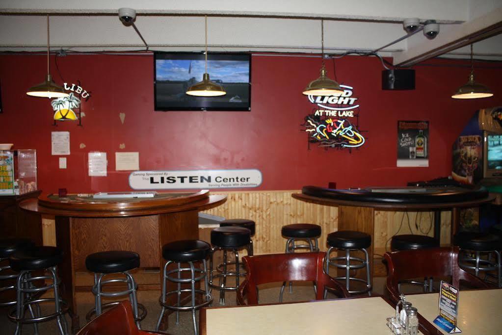 Sunlac Inn Lakota Bagian luar foto